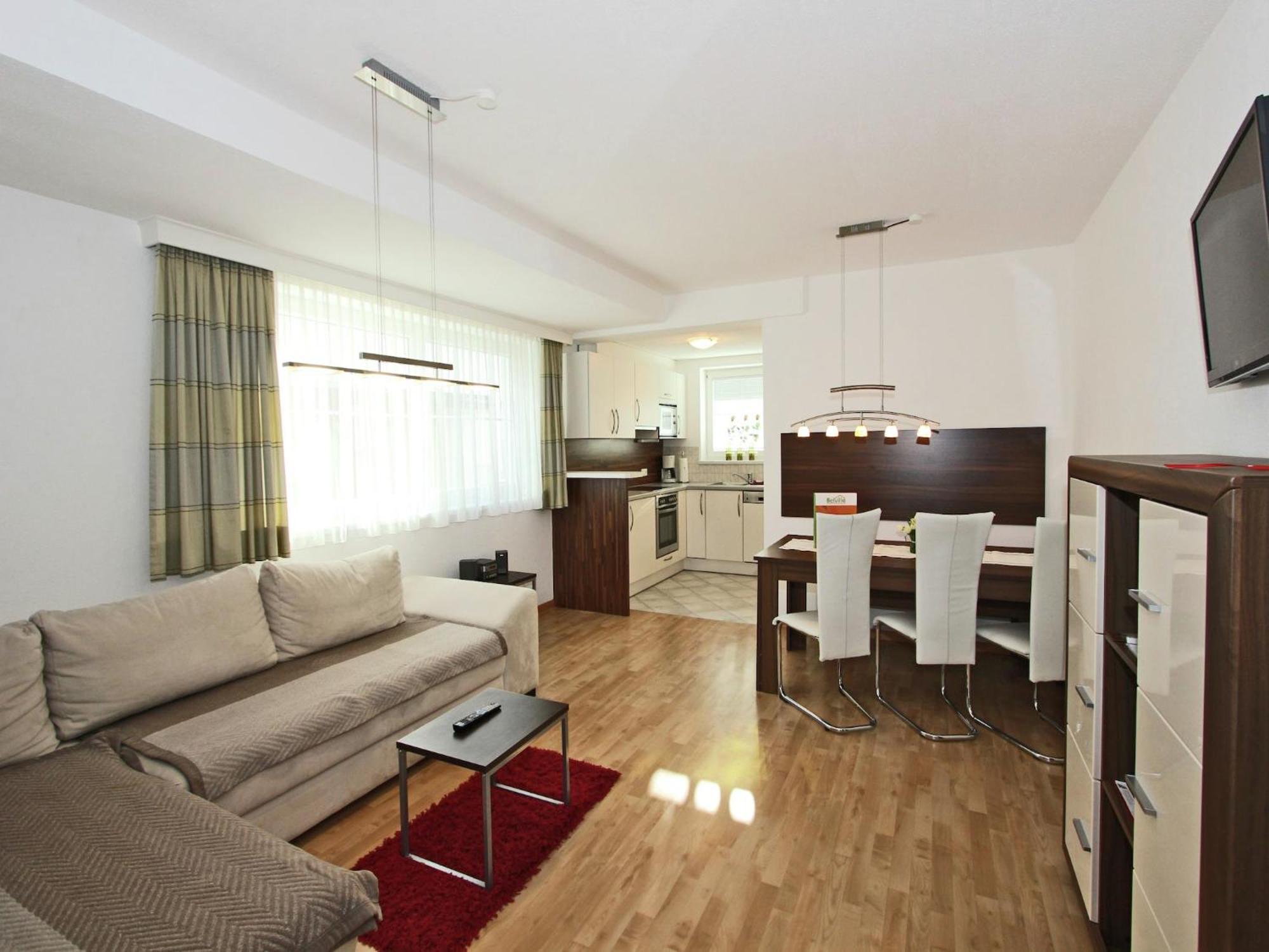 Modern Apartment In Fiss At Ski Bus Stop Exterior photo
